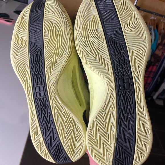 Nike Sabrina 1 'Exclamat!on' Volt Yellow Black Women's Size 8.5 - Picture 6 of 8